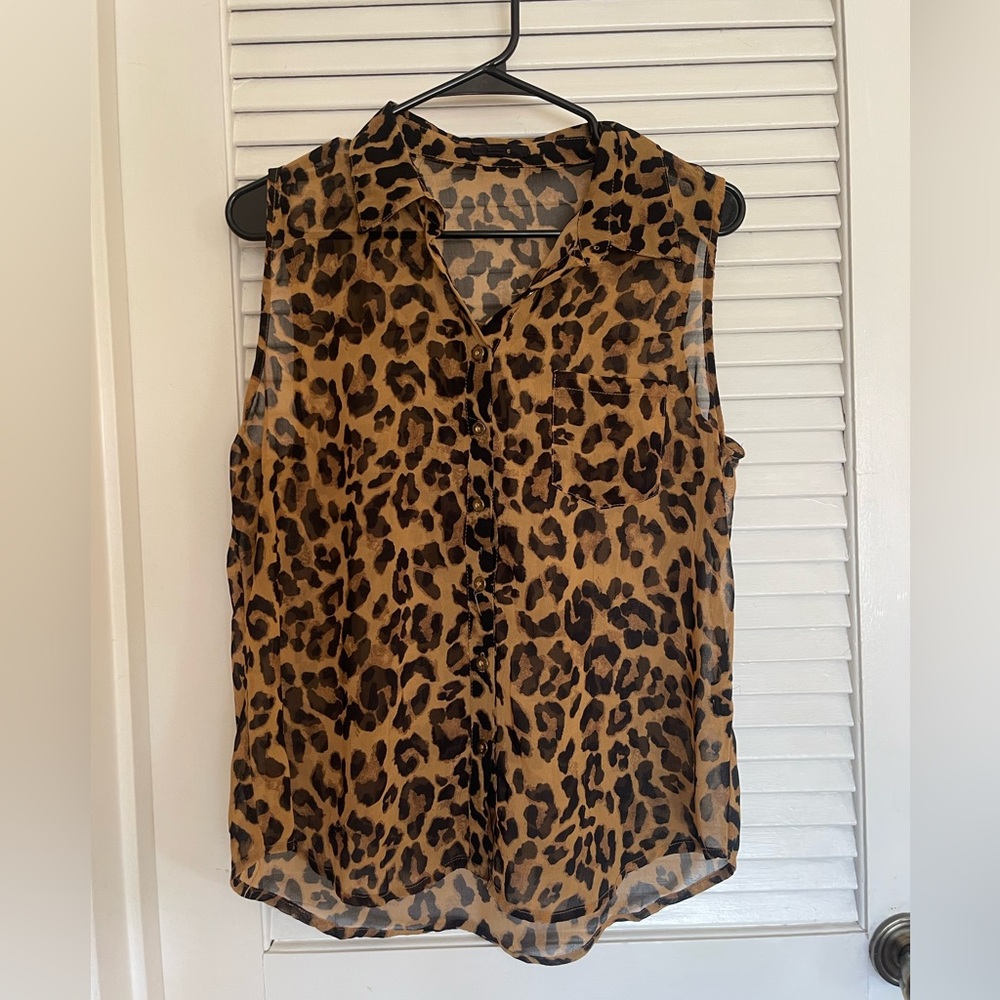 Edge Brown and Tan Sleeveless Blouse